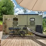 Σπίτι διακοπών Base Camp Poolhouse