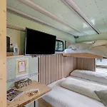Σπίτι διακοπών Base Camp Poolhouse *