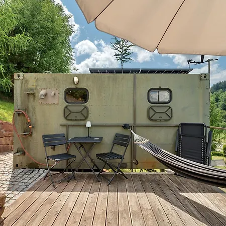 Hébergement de vacances Base Camp Poolhouse