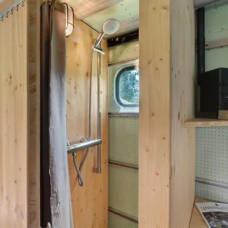 Hébergement de vacances Base Camp Poolhouse *