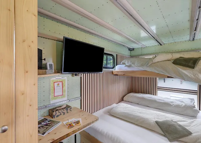 Vakantiehuis Base Camp Poolhouse *