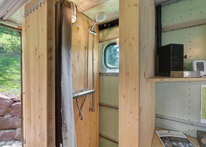 Vakantiehuis Base Camp Poolhouse *