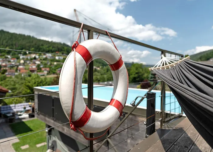 Base Camp Poolhouse Vakantiehuis Bad Wildbad